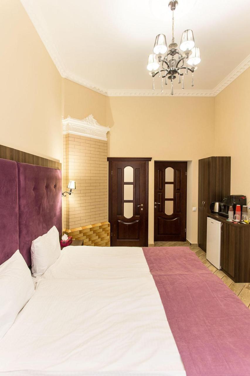 Hotel Baron Odesa Exterior photo